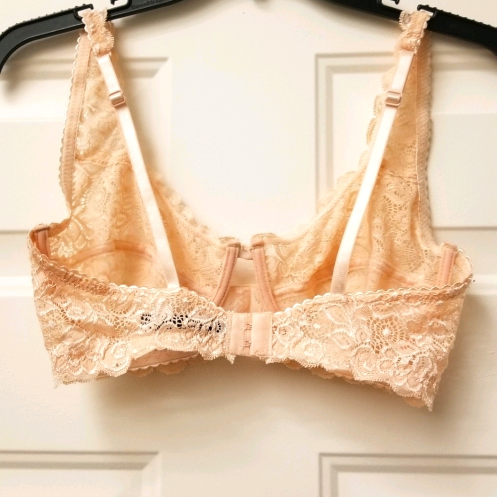 Pink Lace Bra - Picture 4 of 7
